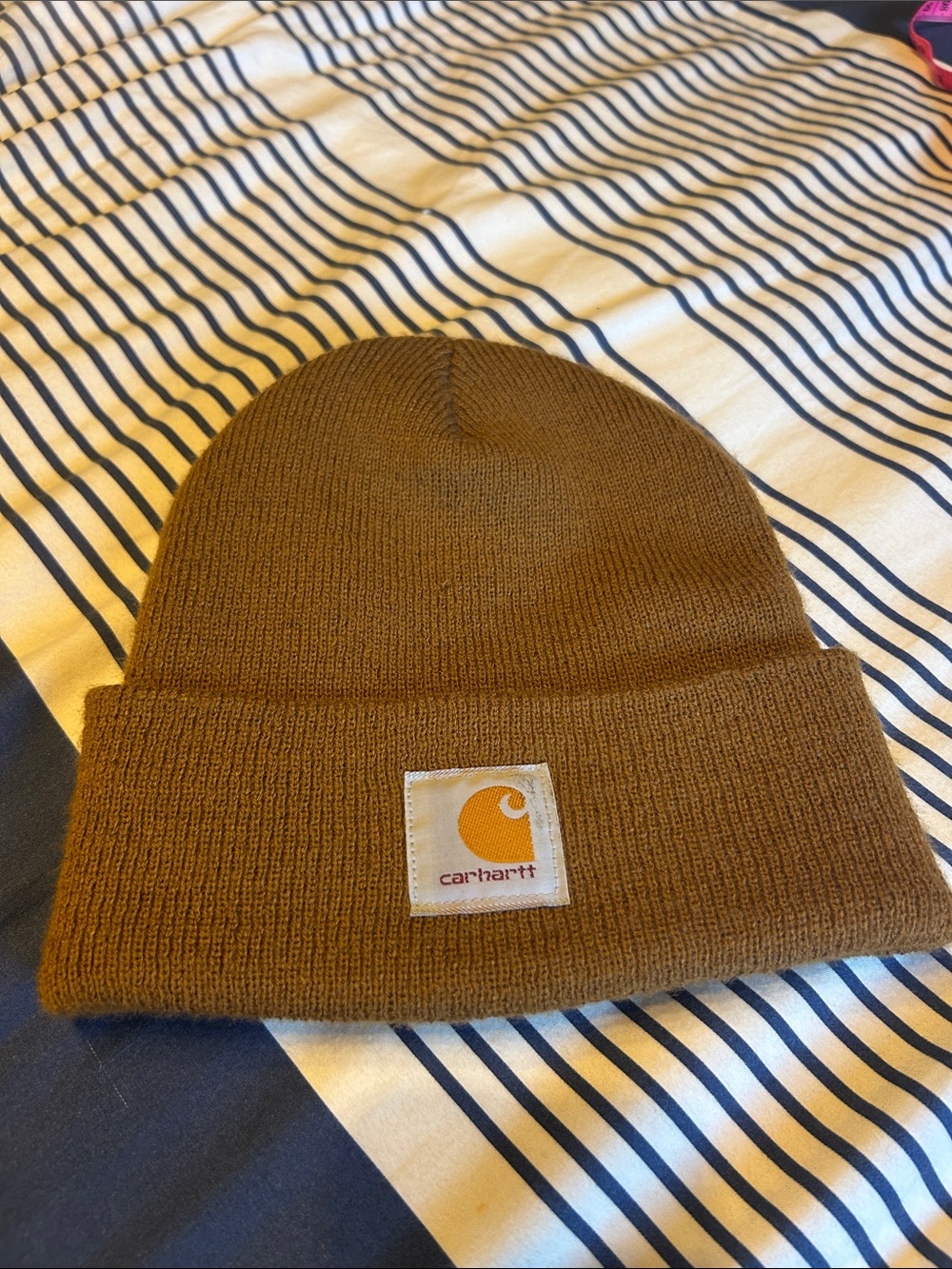 Carhartt Brown Cuffed Knit Beanie with Logo Patch